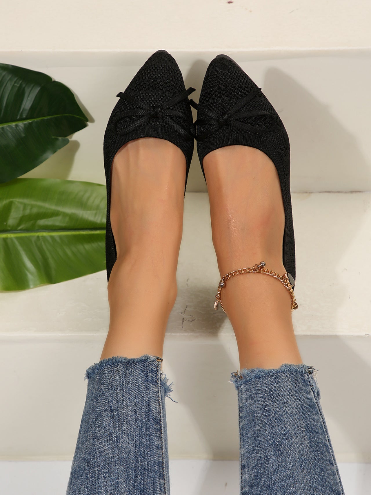 Women's Bow Knitted Loafers - Pointed-Toe Flats | GemTime Collective