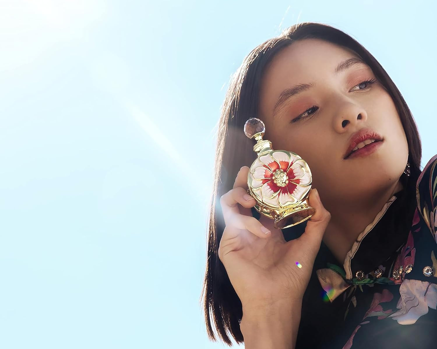 Layali Rouge Eau de Parfum - Indulge in the Alluring Essence of Papaya, Peach, and Rose - 0.5 Oz Travel Size